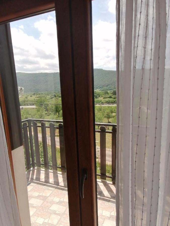 Farma & Apartmani Opg Sasa Delic Korenica Exterior photo
